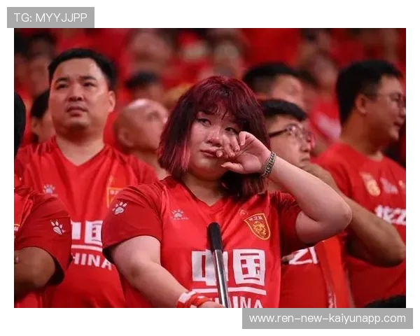 足球解说员的“封神时刻”：为什么我们需要黄健翔式的呐喊？